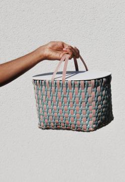 Imagen secundaria 2 - La artesanía es el futuro de la moda y estas firmas de lujo nos lo demuestran