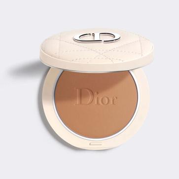 Imagen secundaria 1 - Algunos de los productos de Dior utilizados para el maquillaje de Marta Lozano.