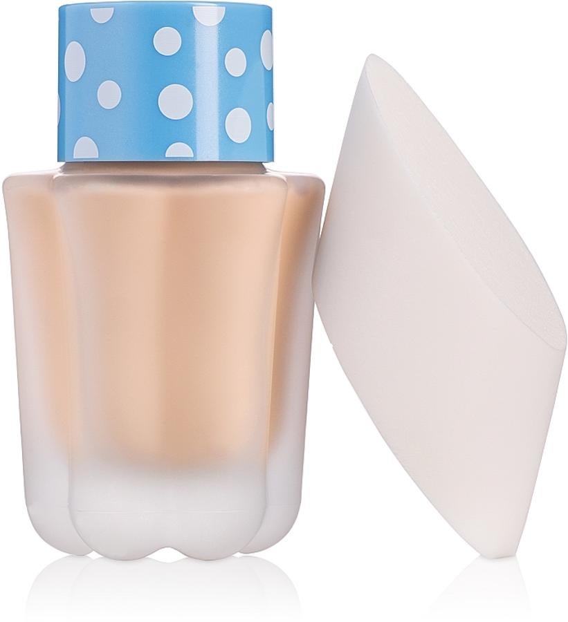 Revitaliza la piel mediante la combinación de a menta y el complejo de algas marinas. Muy ligera y perfecta para un efecto rostro despierto.