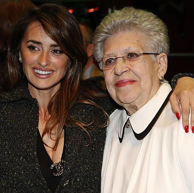 Penélope Cruz con Pilar Bardem.