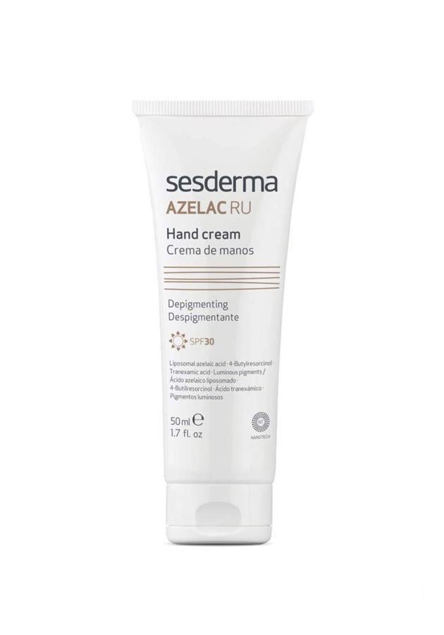 Si tienes manchas en la piel y quieres añadir además hidratación, la crema de Sesderma tiene que ser tuya. Contiene propiedades despigmentantes y es una de las más vendidas. 8,95 euros 