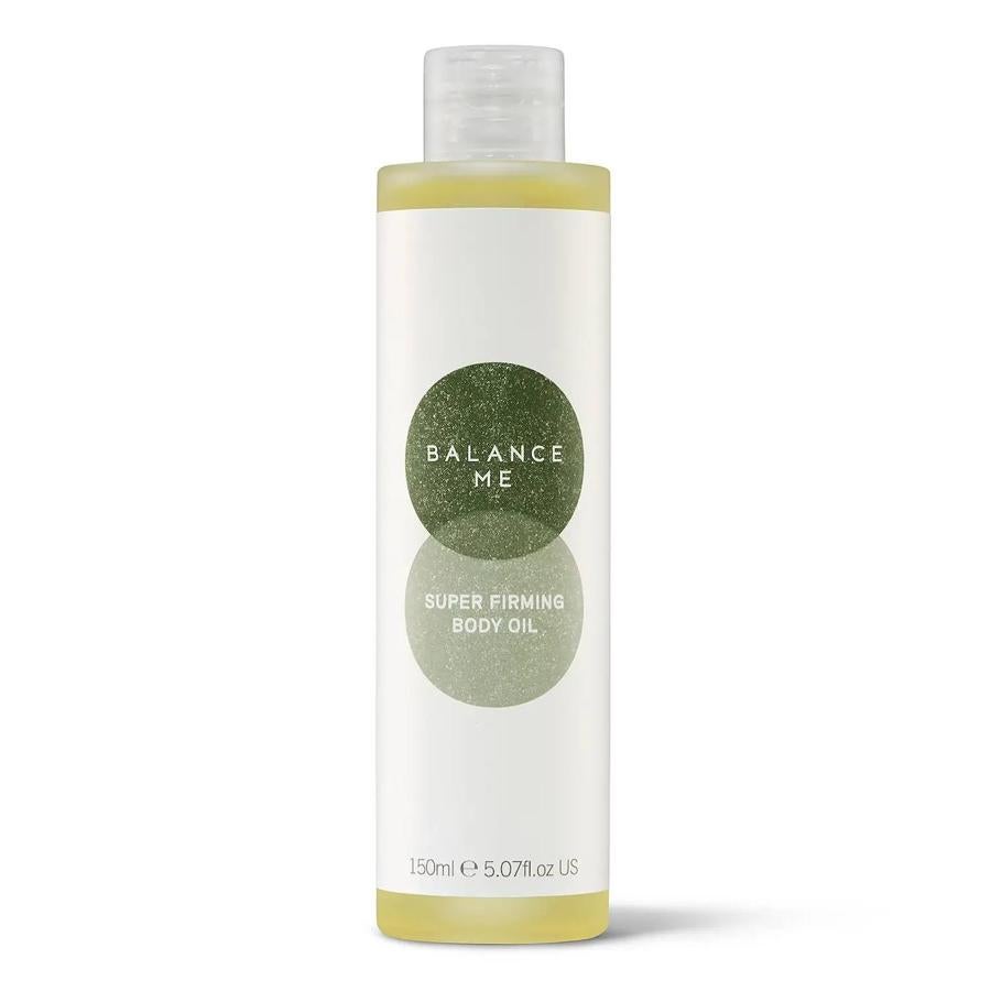 Un aceite con macadamia, enebro, geranio y bergamota, eficaz contra las estrías y la celulitis. Es recomendable aplicarlo sobre las zonas afectadas, dos veces al día.