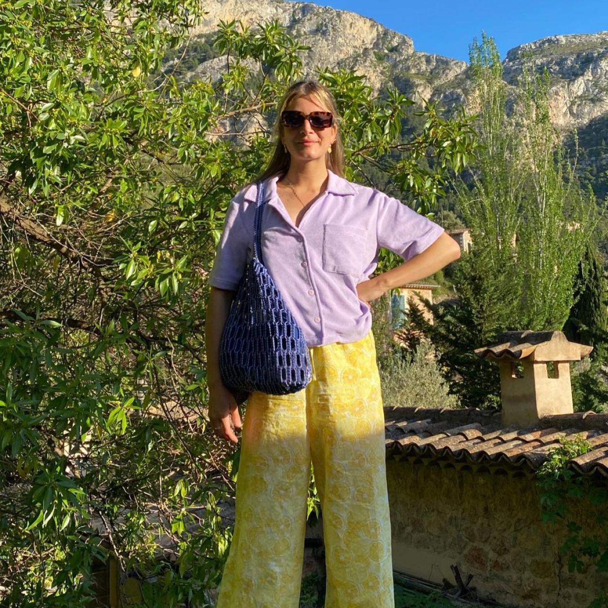 Pincha en la imagen para ver los trajes de chaqueta en colores pastel más baratos que elevan tu estilo y te solucionan cualquier look.