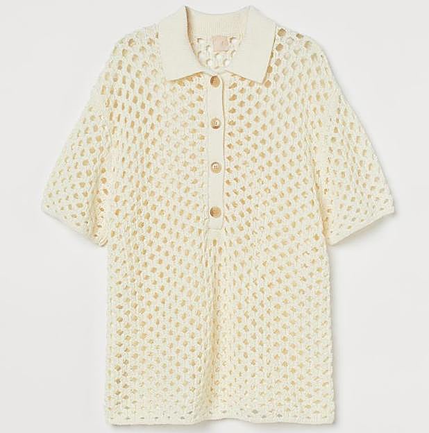 Imagen principal - Solo necesitas una de estas tres prendas de ganchillo para darle a tu look un giro de lo más estiloso y favorecedor