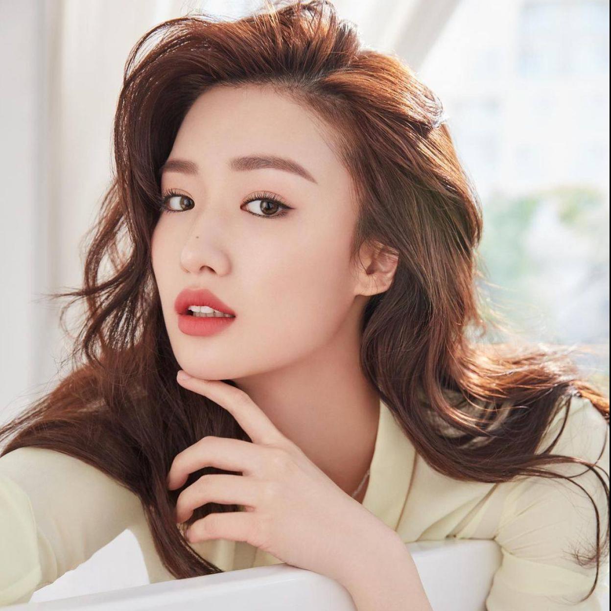 Pincha en la imagen para ver Ni K-Drama ni K-pop, lo mejor de la belleza coreana son las CC y BB Creams para un cutis perfecto con efecto buena cara