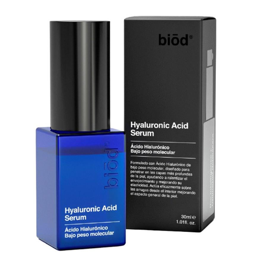 Hyaluronic Acid Sérum de Biod está ormulado con ácido hialurónico de bajo peso molecular, diseñado para penetrar en las capas mas profundas de la piel, ayudando a ralentizar el envejecimiento y mejorando su elasticidad. Actúa eficazmente sobre las arrugas desde el interior mejorando el aspecto general de la piel (9,95 euros).