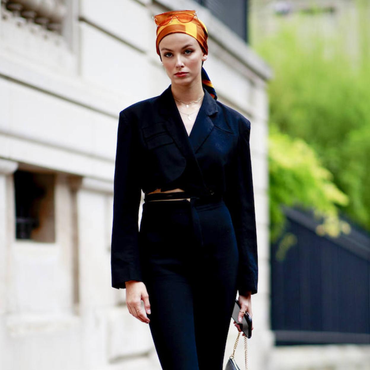 Pincha en la foto para ver las blazers del low cost que pegan con todo, son perfectas para la vuelta a la oficina y serán tu chaqueta de entretiempo perfecta