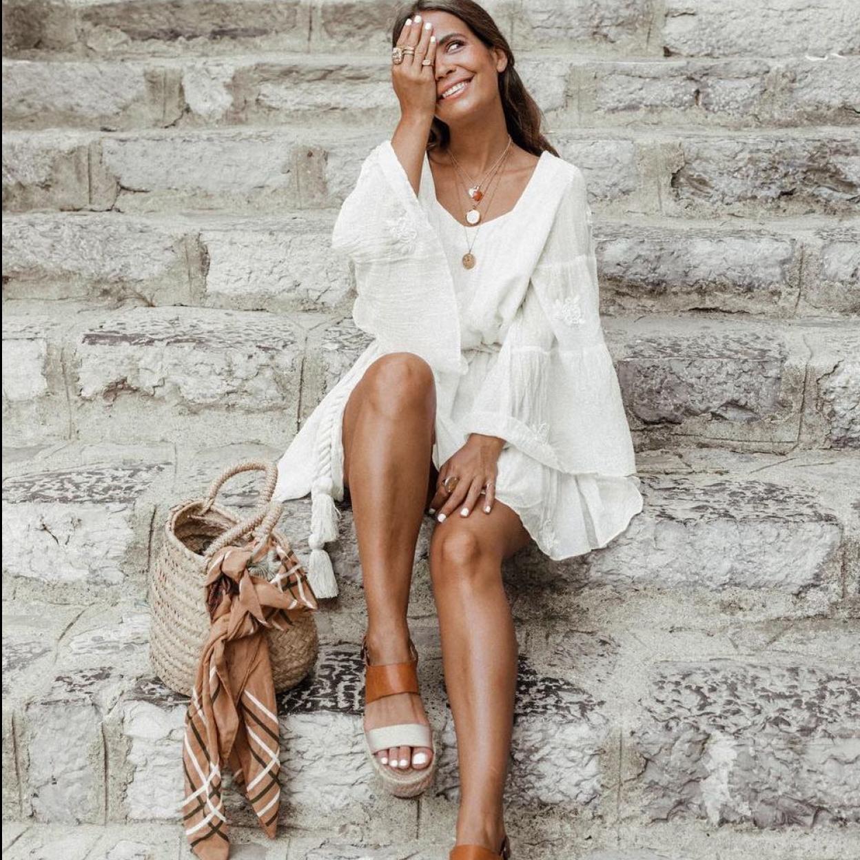 Pincha en la imagen para conocer los productos para el cuidado de los pies a prueba de tacones. 