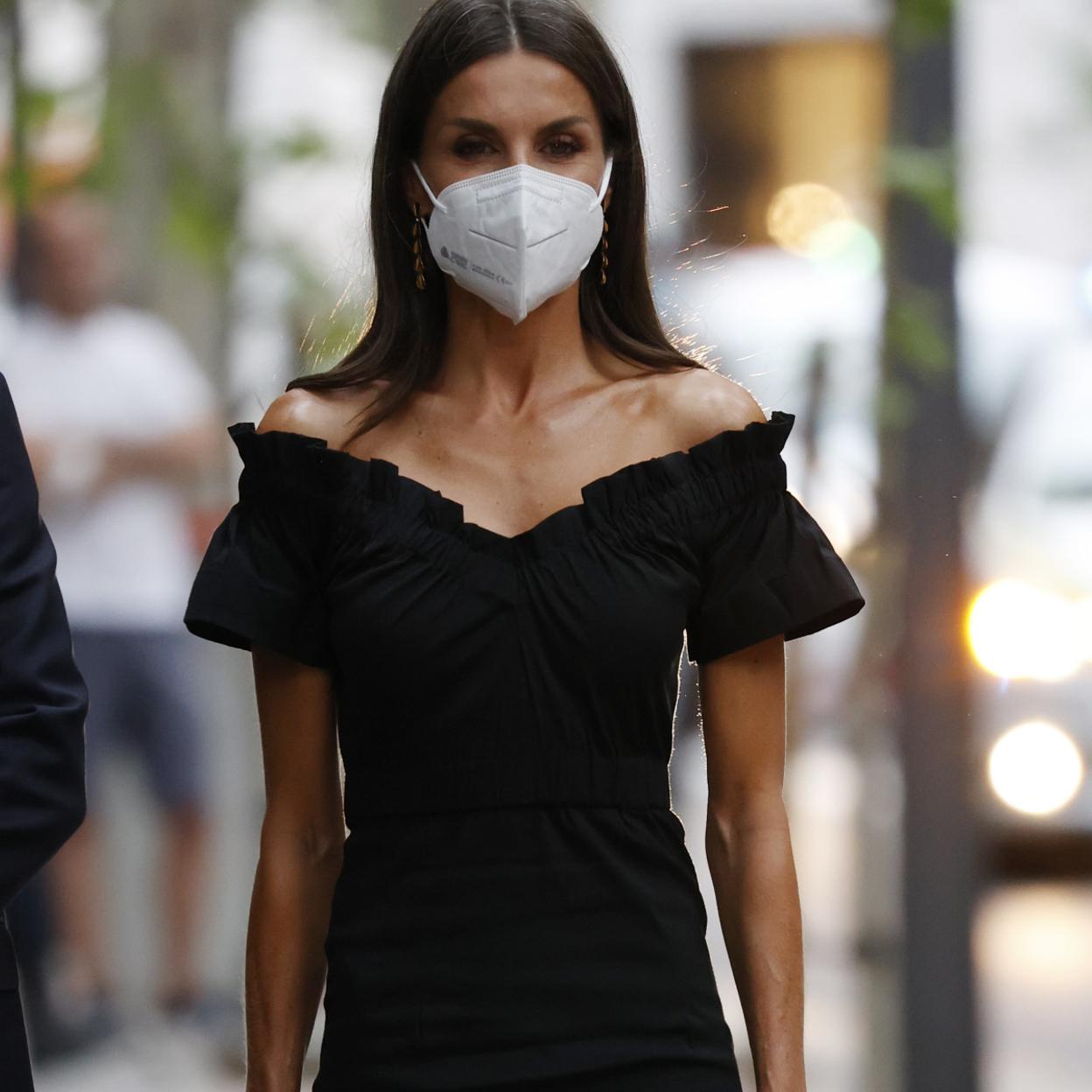 PIncha en la foto para ver los siete años de Letizia Ortiz como Reina de España en 10 looks.