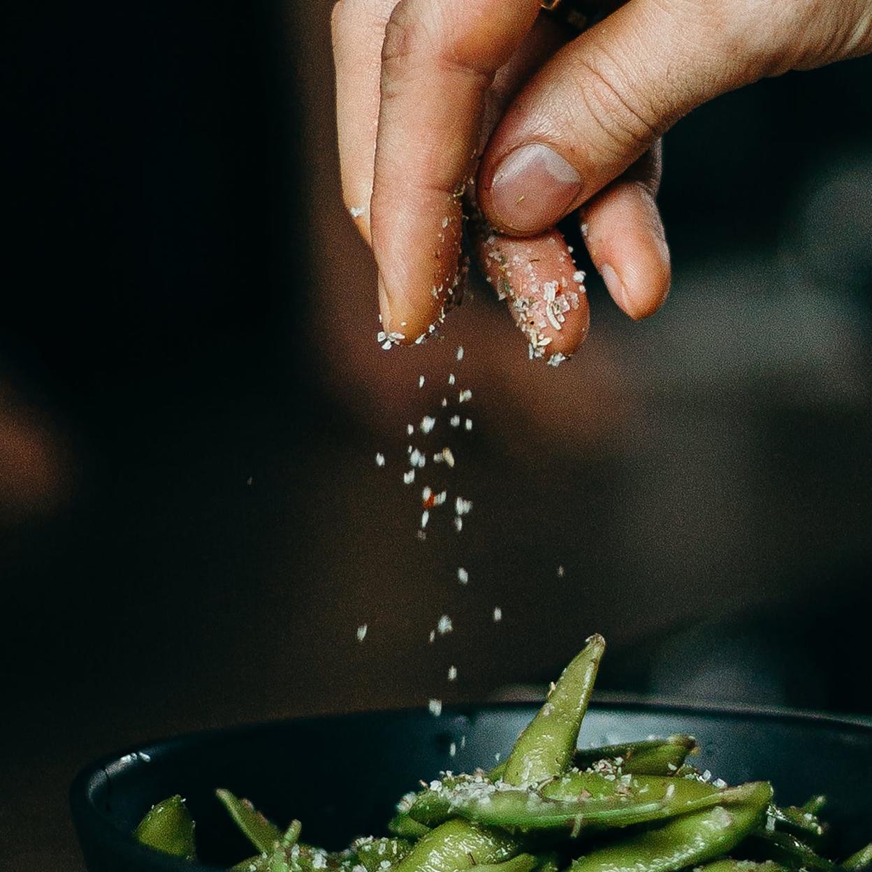 ¿Es tan mala la sal para tu dieta y la pérdida de peso? Definitivamente sí (y lo dice la ciencia)