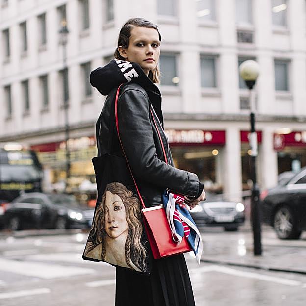 El bolso que buscas para tus looks casual está en Mango, viene en 7 colores y cuesta menos de 10 euros