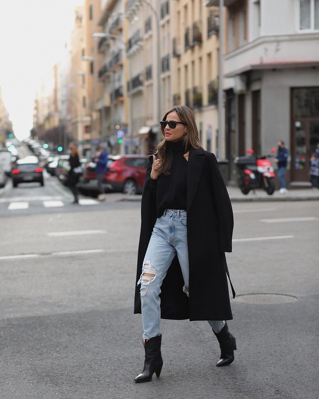 Así son los 11 botines de tacón cómodo que querrás lucir con todos tus looks este otoño