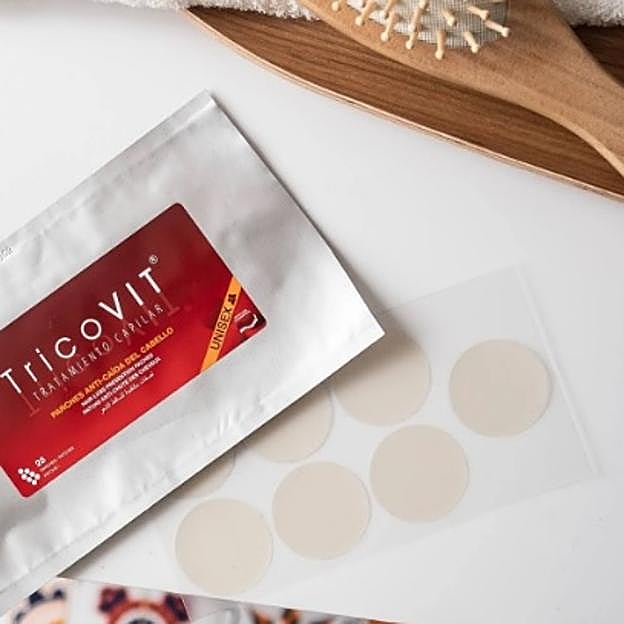 Parches anticaída capilares veganos de TricoVIT. Contienen bambú, serenos repens, ruscus aculeatus y ortiga blanca. 58,86 euros en la farmacia online.