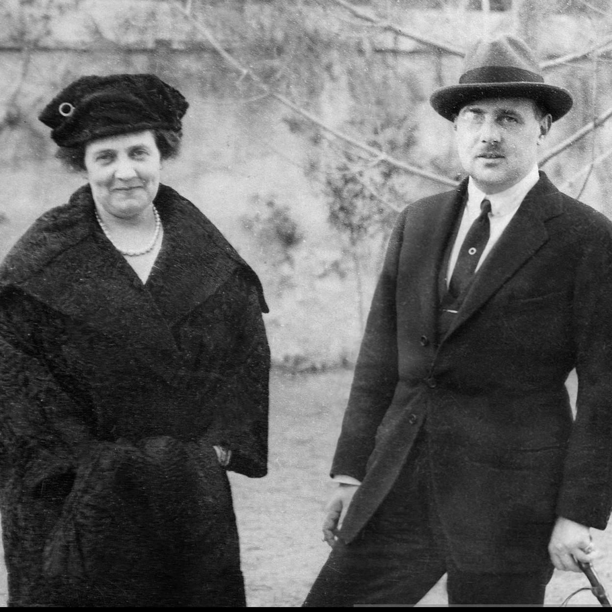 La princesa Anastasia de Grecia y Dinamarca: se casó con el príncipe Cristóbal de Grecia y Dinamarca. Pincha para ver la historia detrás de las 15 tiaras más impactantes de la realeza: de Doña Letizia a la reina Isabel II.