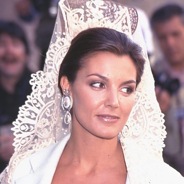 Mar Flores, la invitada más polémica de la boda de Eugenia Martínez de Irujo.