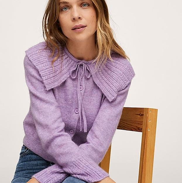 Imagen principal - 1. Cárdigan de color lila con cuello tipo babero de Mango (29,99 euros). 2. Chaqueta de punto con cuello con bordados de flores de Mango (39,99 euros). Cárdigan largo con estampado tipo jacquard de Mango (49,99 euro). 