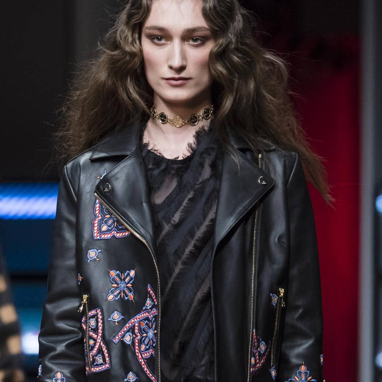 Pincha en la foto para ver los mejores chollos de las rebajas mid season de Mango