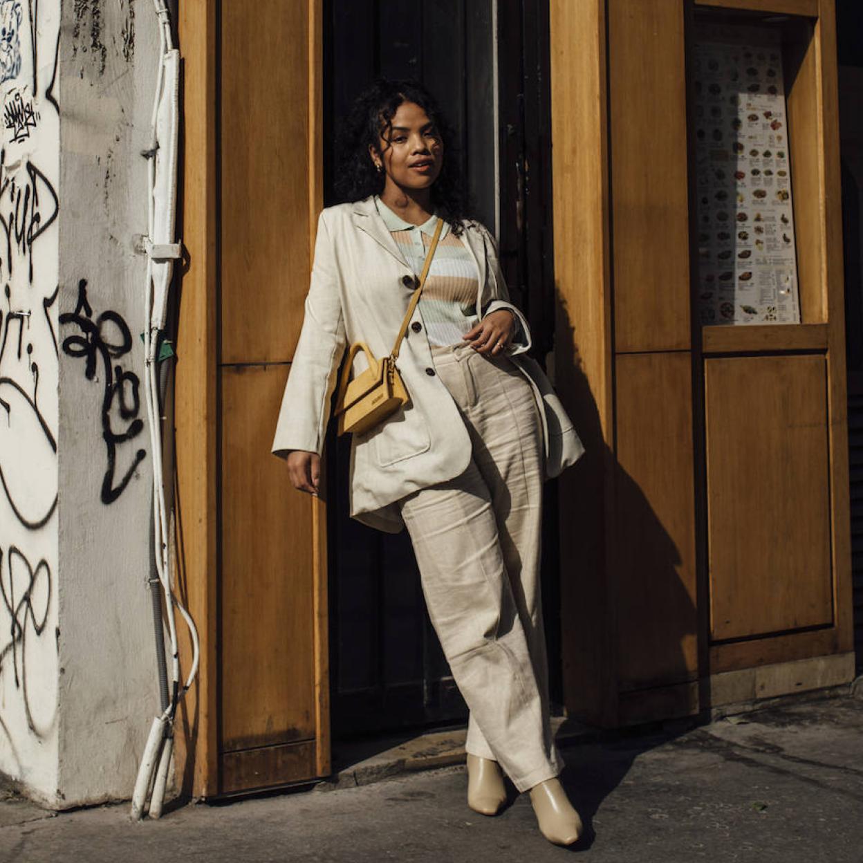 Pincha en la foto para ver 9 abrigos (no acolchados) que cuestan menos de 40 euros y son perfectos para renovar tu armario de temporada