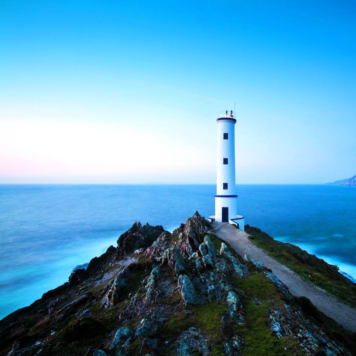 Pincha para ver escapadas por España para volver a disfrutar del placer de viajar: los mejores destinos para visitar (con seguridad) esta primavera.