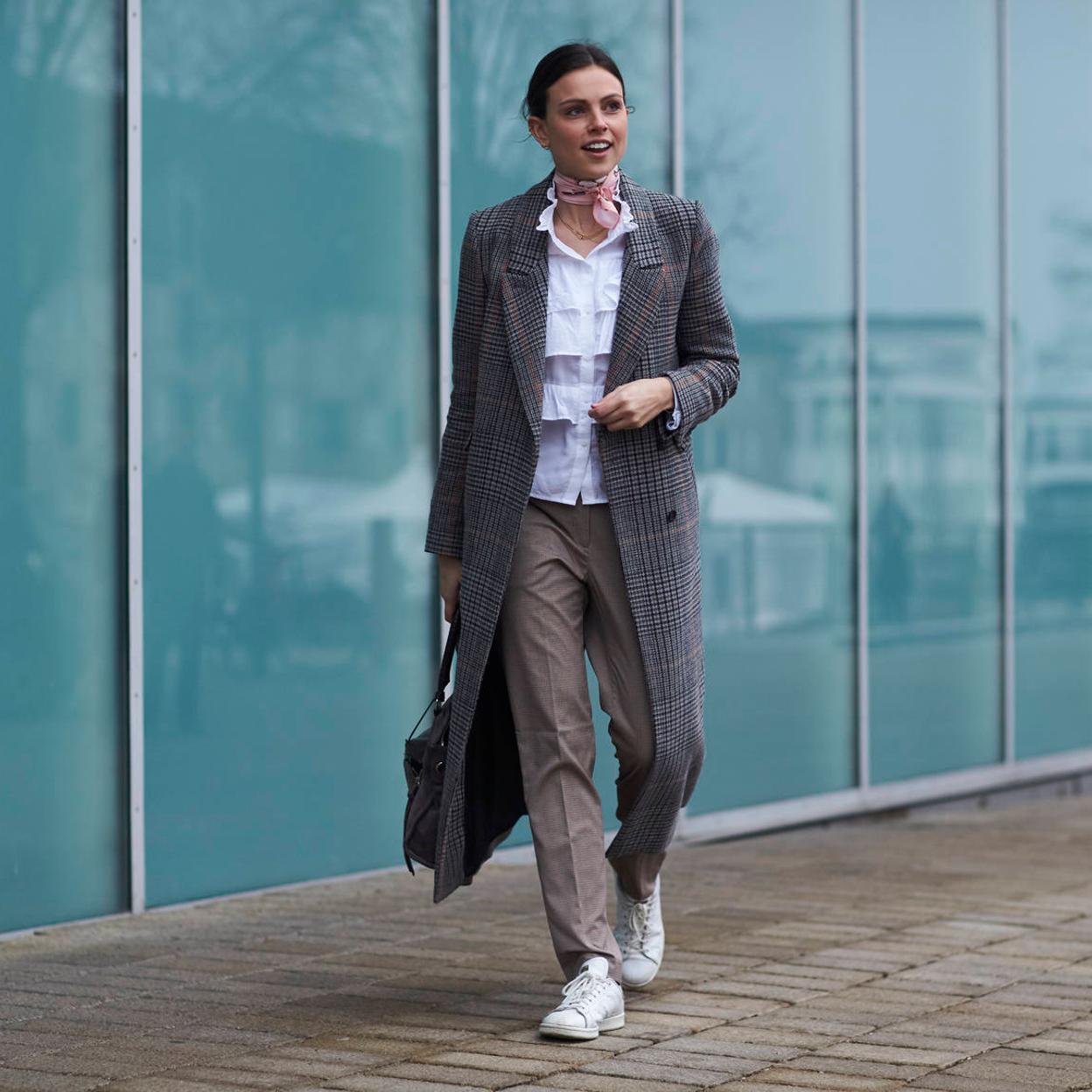 Pincha en la imagen para descubrir los abrigos que cuestan menos de 40 euros y son perfectos para renovar tu armario de temporada.