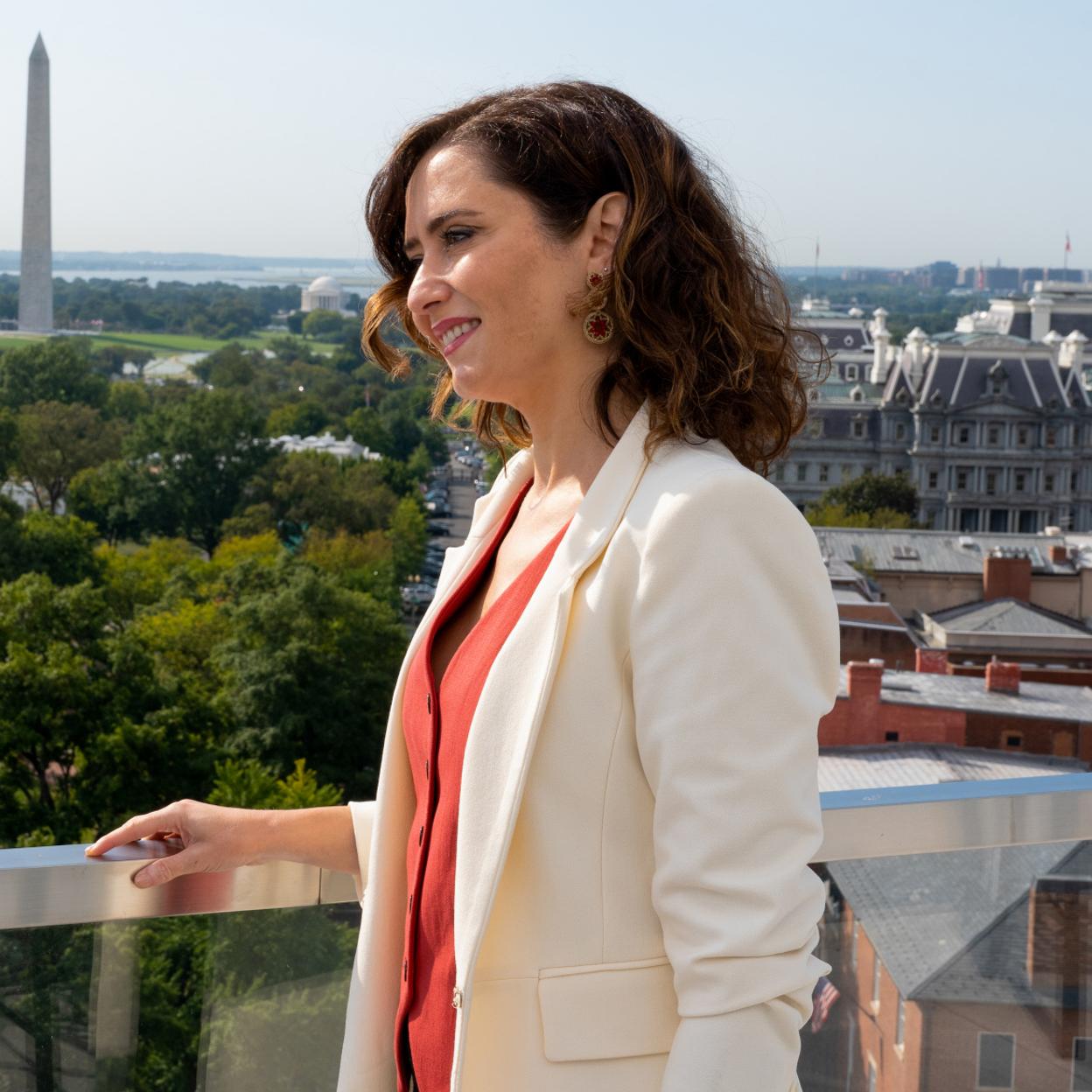 Pincha en la imagen para ver los chalecos acolchados low cost perfectos para rejuvenecer los looks de entretiempo.