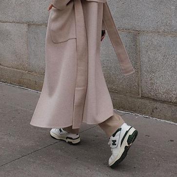 Imagen secundaria 1 - Ni Converse ni Nike, las zapatillas favoritas de las influencers son estas nuevas New Balance que se agotan sin parar