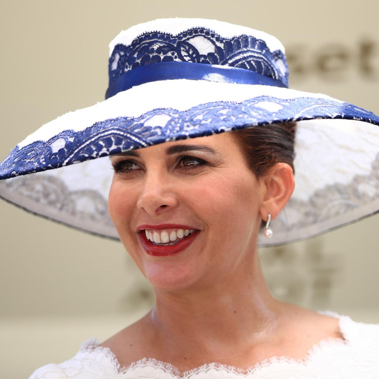 Haya de Jordania, la princesa que huyó del emir de Dubái y que es un quebradero de cabeza y un conflicto diplomático para la reina Isabel II