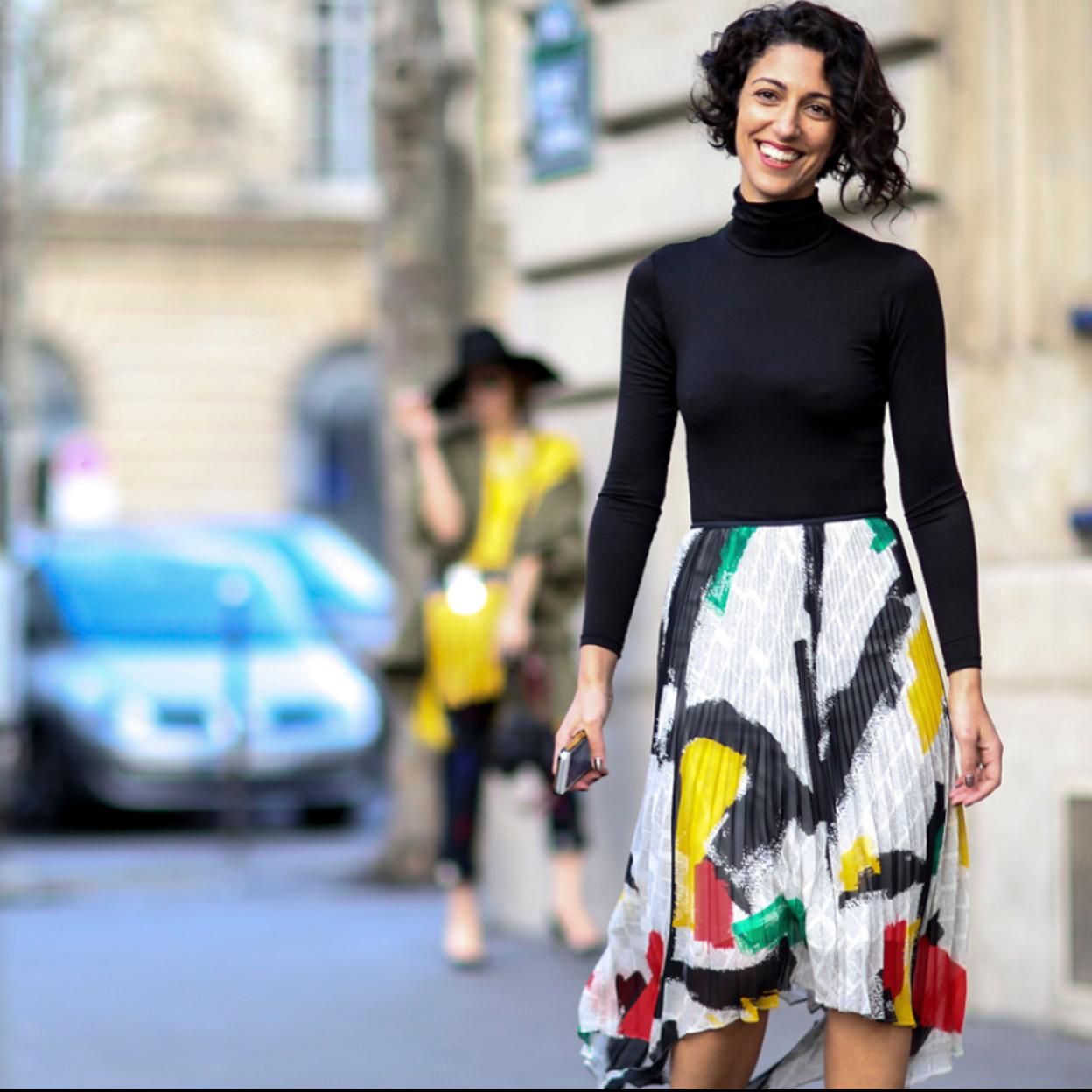 Pincha en la imagen para descubrir las minifaldas estampadas que son tendencia y van a ser protagonistas de tus looks de otoño favoritos.