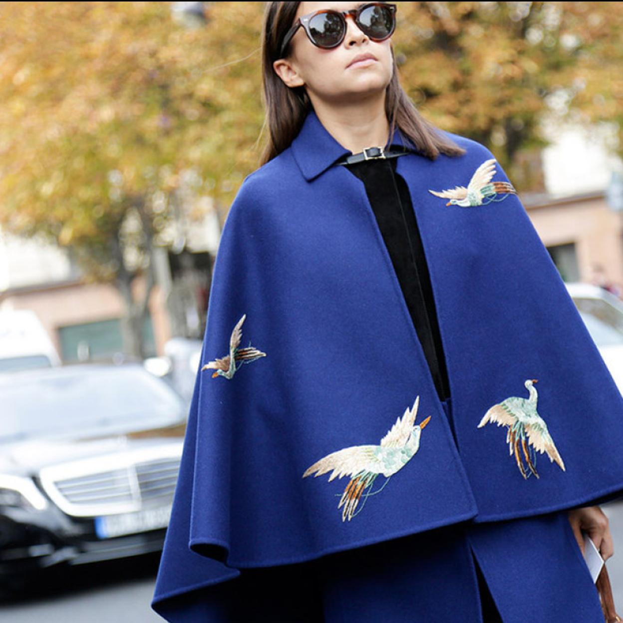 Pincha en la foto para ver las chaquetas de Zara, Mango y Sfera que van a elevar tus looks sin complicarte la vida