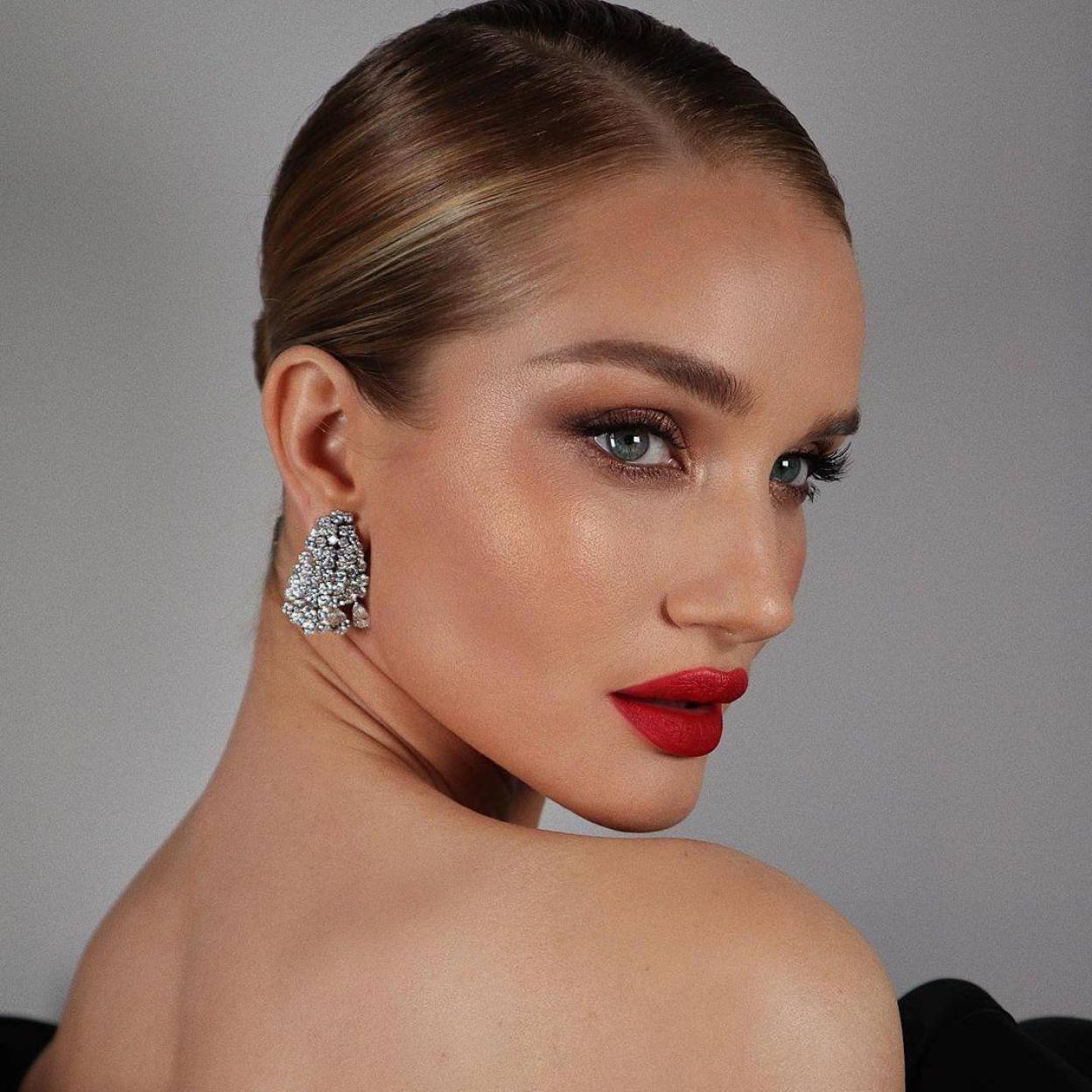 Pincha en la imagen para ver 20 productos para el cuidado de la piel por menos de 20 euros que querrás que formen parte de tu rutina