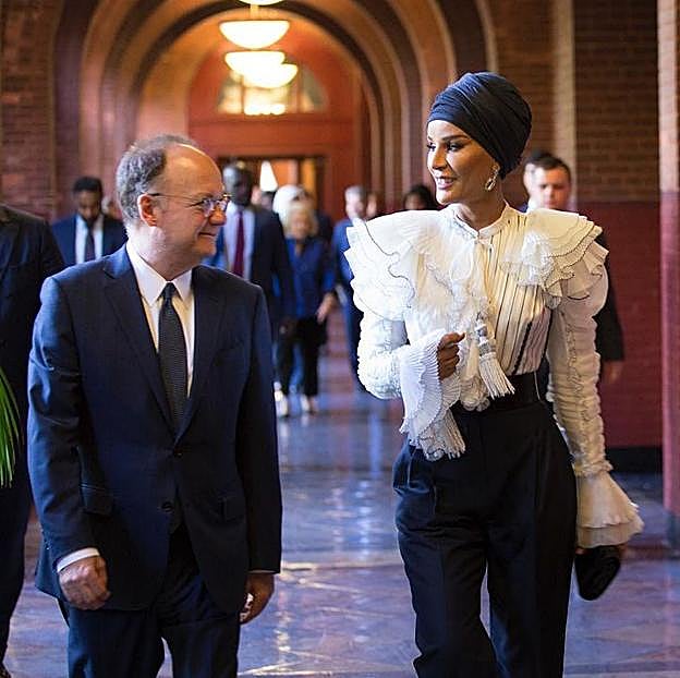 La ex jequesa visitando la universidad de Georgetown en Estados Unidos.