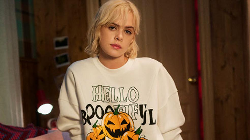 De la sudadera estampada a los botines negros cómodos: Lefties tiene el look perfecto (y el más barato) para Haloween