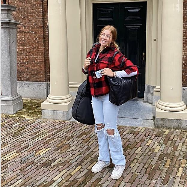 Escándalo en el internado de Gales de la Princesa Leonor: de las fotos en ropa interior de Alexia de Holanda al desfile queer que ha incendiado las redes sociales