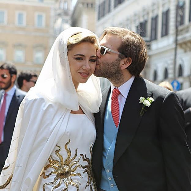 Sabine Getty el día de su boda a la que acudió Pierre Casiraghi y Beatrice Borromeo.