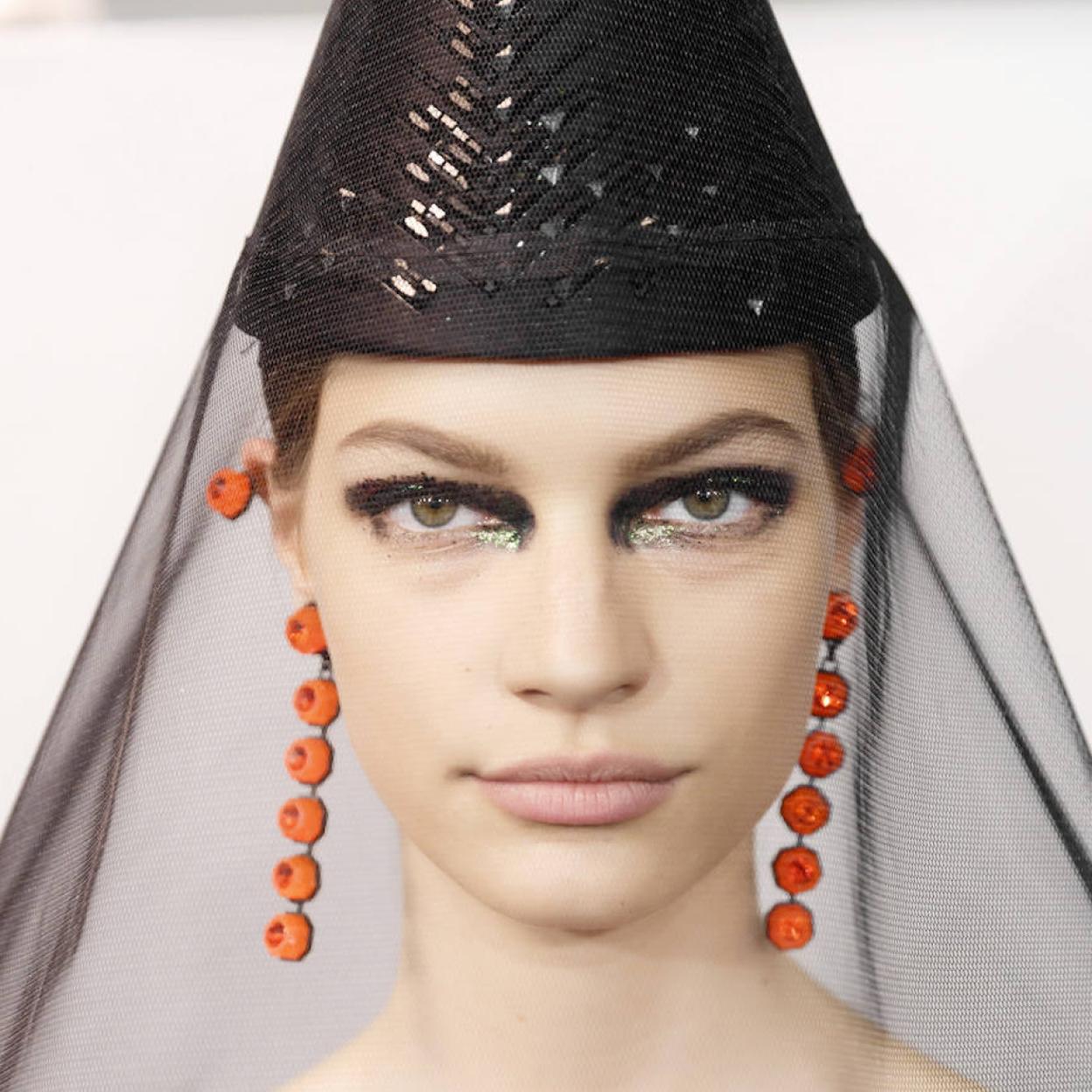 Pincha para ver los tatuajes mini más inspiradores de las famosas