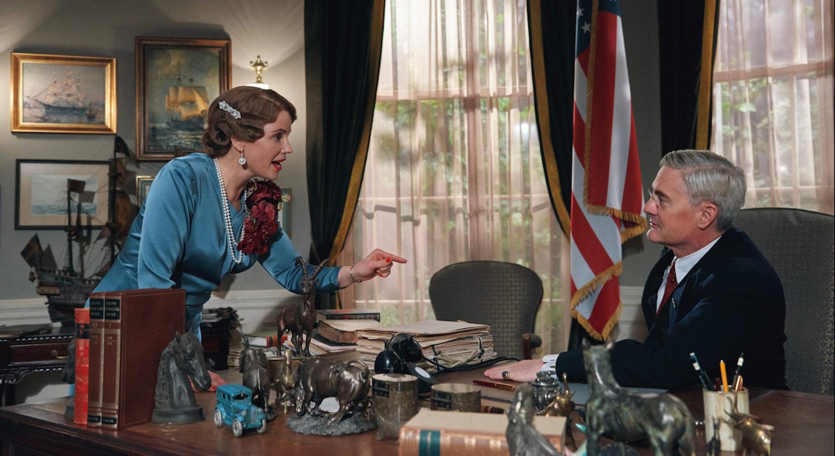 Kyle MacLachland y Sofia Helin protagonizan esta miniserie basada en la historia real de la princesa Martha de la Corona Noruega. Cuando los nazis invaden su país, la Princesa Martha se ve obligada a huir y buscar refugio en Estados Unidos. Allí, pronto entabla una estrecha amistad con el presidente Franklin D. Roosevelt, a quien trata de convencer de que intervenga y ayude a salvar a su país de la guerra, mientras su relación con el político se vuelve cada vez más profunda. Pero Roosevelt no quiere influir en sus votantes, rotundamente opuestos a que su país sea arrastrado a una nueva guerra. Martha se da cuenta entonces de que, si quiere conseguir algo, debe salir de su discreto modo de vida y dar la cara.