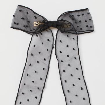 Imagen secundaria 1 - Los complementos para el pelo tendencia del low cost que harán que tus peinados sencillos parezcan de peluquería de lujo