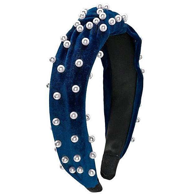 Imagen principal - Los complementos para el pelo tendencia del low cost que harán que tus peinados sencillos parezcan de peluquería de lujo