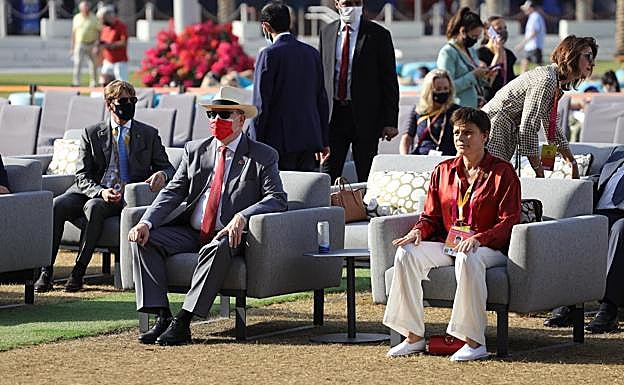 Alberto y estefanía de Mónaco en un acto oficial de la EXPO de Dubái.