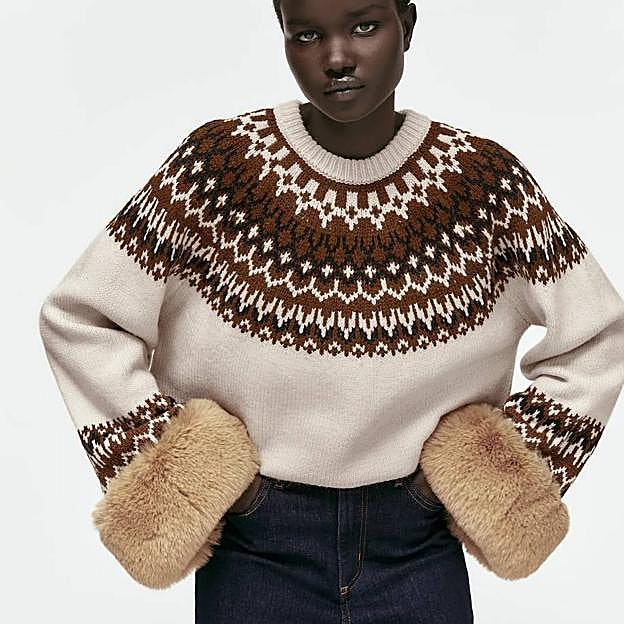 Imagen principal - El jersey más bonito de la temporada es este con puños de pelo que causará furor en Instagram