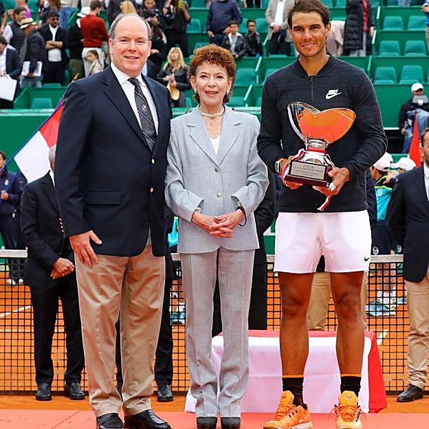 Alberto de Mónaco junto a su prima, Elizabet-Ann de MAssy y Rafa Nadal en el Master de Tenis de Montecarlo del que era presidenta.