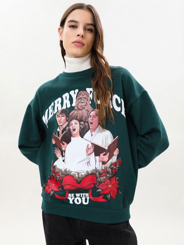 Imagen secundaria 2 - Cuenta atrás para la Navidad: los ugly sweater de Lefties son todo lo que necesitas para un estilismo a la última