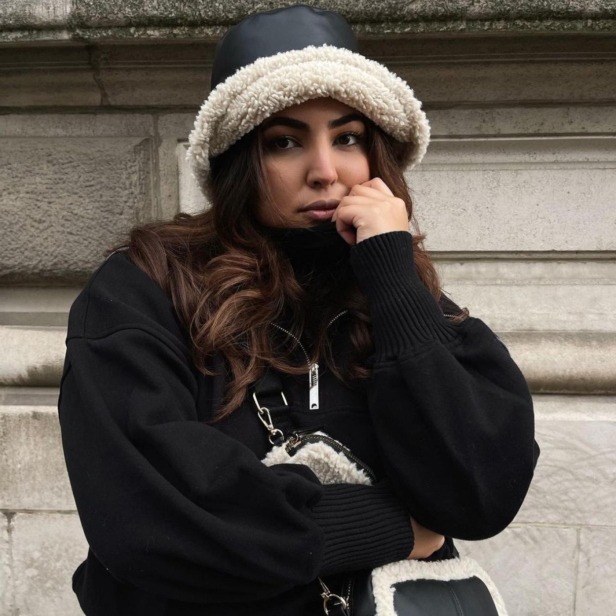 Flechazo por este gorro de borreguillo de Primark que cuesta menos de 10 euros y que está triunfando entre las influencers