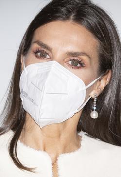 Imagen secundaria 2 - Objetivo: las pestañas de Letizia, sabemos el truco para conseguir una mirada XL y rejuvenecida de la Reina