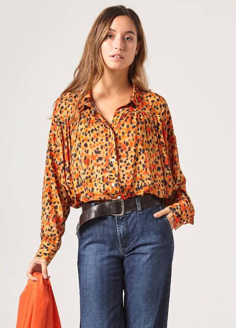 Imagen - El modelo Abril puedes llevarlo con vaqueros o con falda