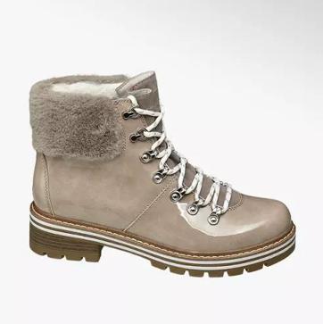 Imagen secundaria 1 - La tendencia &#039;shearling&#039; del pelo y el borreguillo llega al calzado: estos son los zapatos más cómodos y calentitos de la temporada