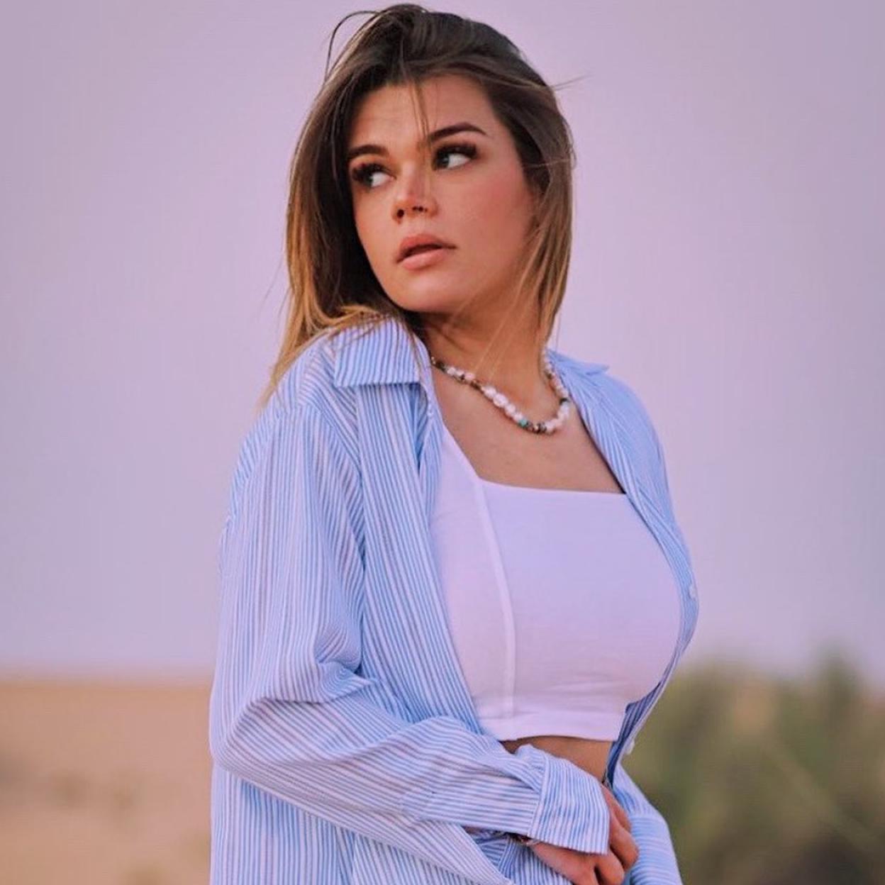 La joven Camille es la verdadera heredera del físico glamouroso de su abuela Grace Kelly. Si quieres conocer la relación de Grace Kelly con sus hijos, pincha en la imagen.