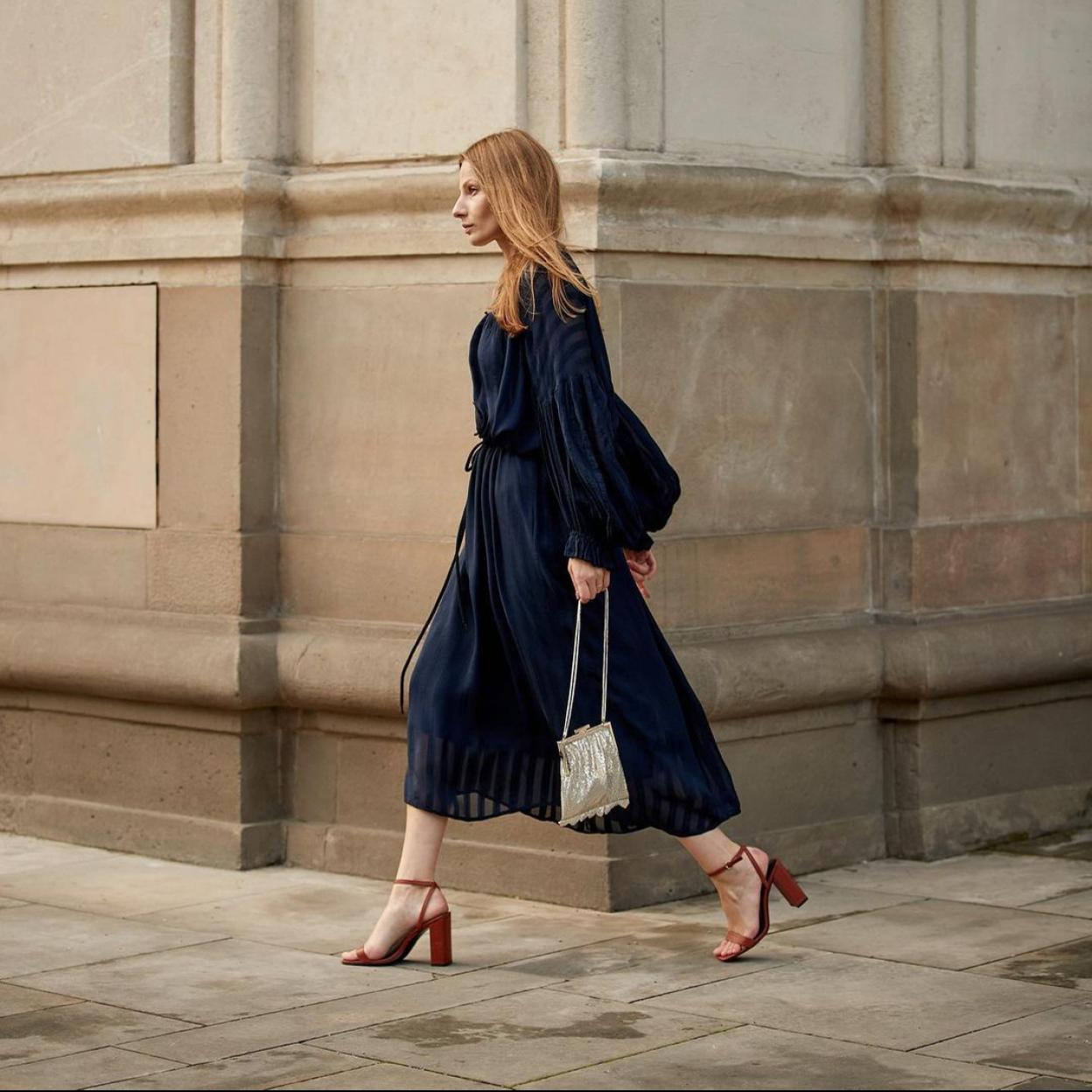 Si eres fan de los vestidos en invierno, no te pierdas estos que son ideales para combinar con tacones y con botas altas