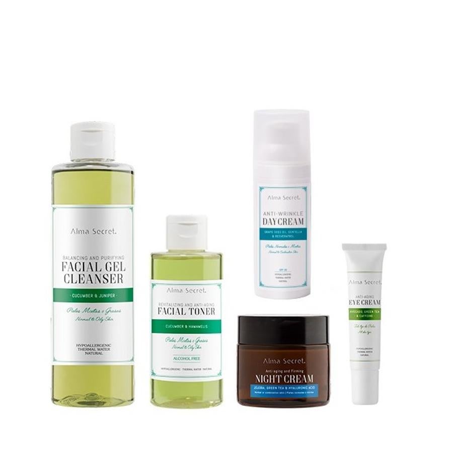 Esta firma de origen murciano ha lanzado una colección de packs de belleza especiales para las fiestas navideñas. El pack juventud pensado para piel normal y mixta, ayuda a eliminar los restos de sebo, sudor o contaminación acumulada en la piel mientras que la hidrata en profundidad. (90 euros).