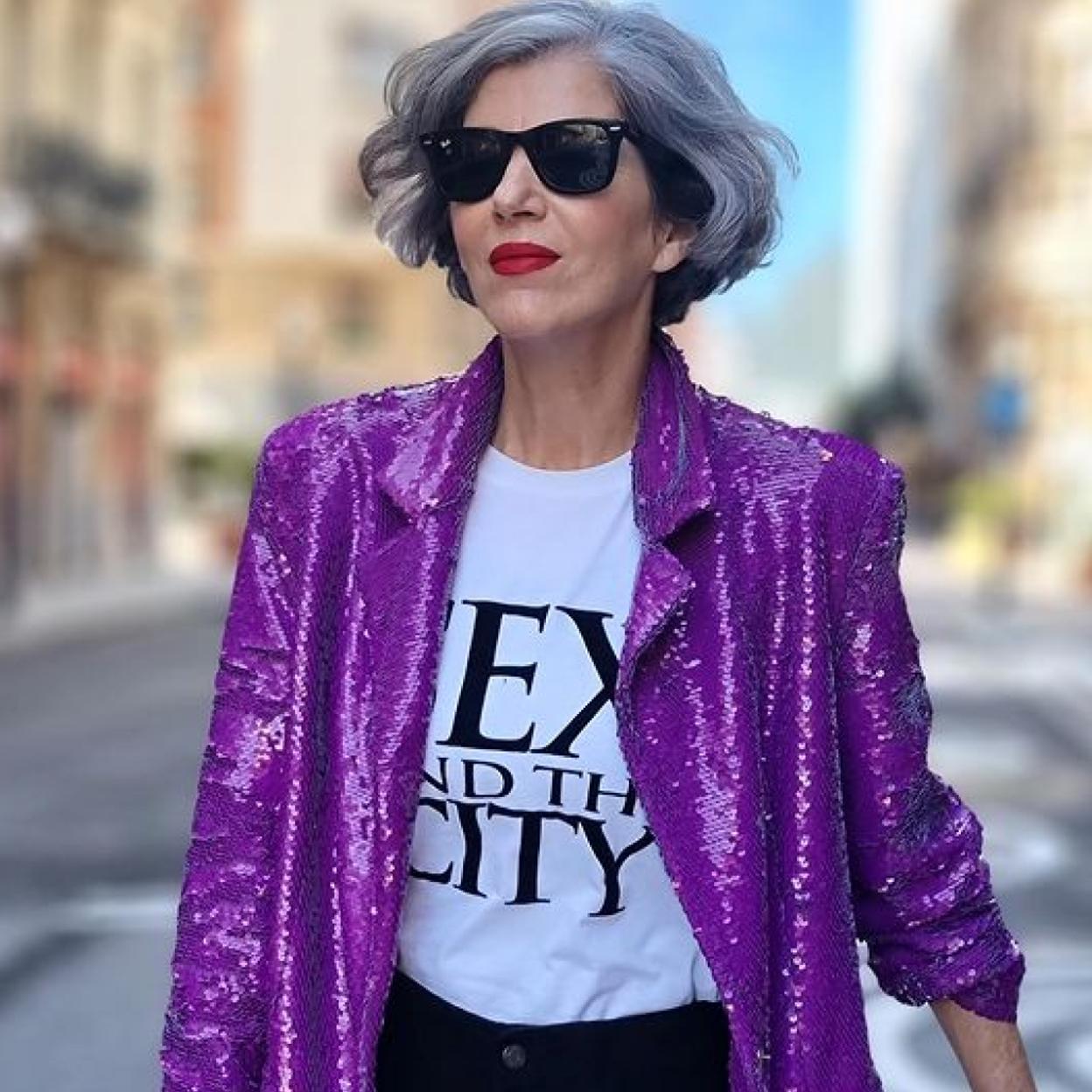 Pincha en la imagen para ver las prendas más bonitas para unirte al color Pantone de 2022.